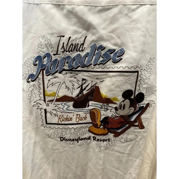 Disney World Island Paradise Mickey Mouse Kickin Back Embroidered Shirt Size XXL - Picture 3 of 6